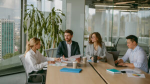 Dicas de Mindfulness para Melhorar a Concentração em Reuniões